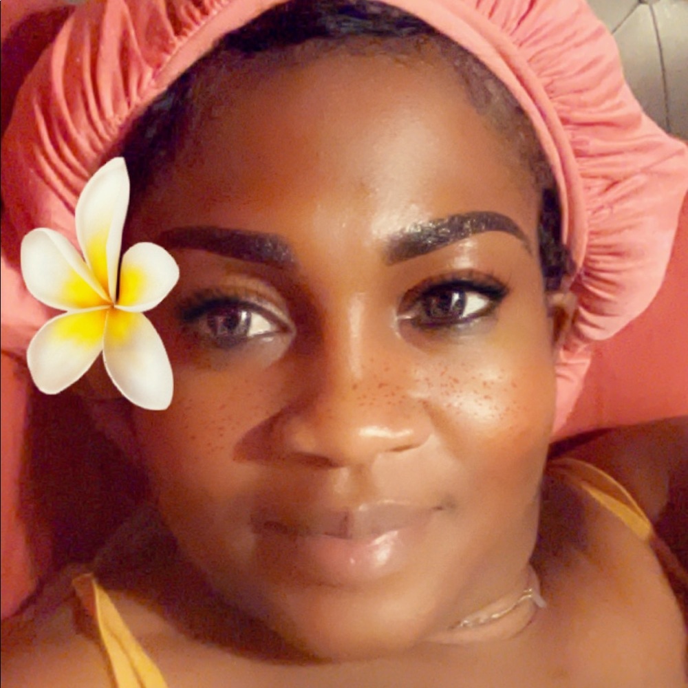 Meet your Posher, Vanina